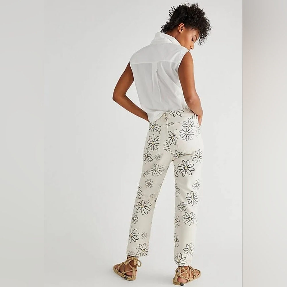 FREE PEOPLE Adorable Daisy Wren Jeans 31 - Picture 2 of 8
